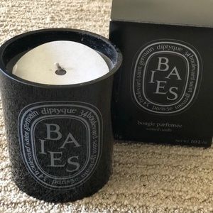 Diptyque BAIES bougie parfumee candle. 10.2oz